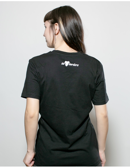 Leave No One Behind (Belarus) - No Borders - SOLI T-Shirt -